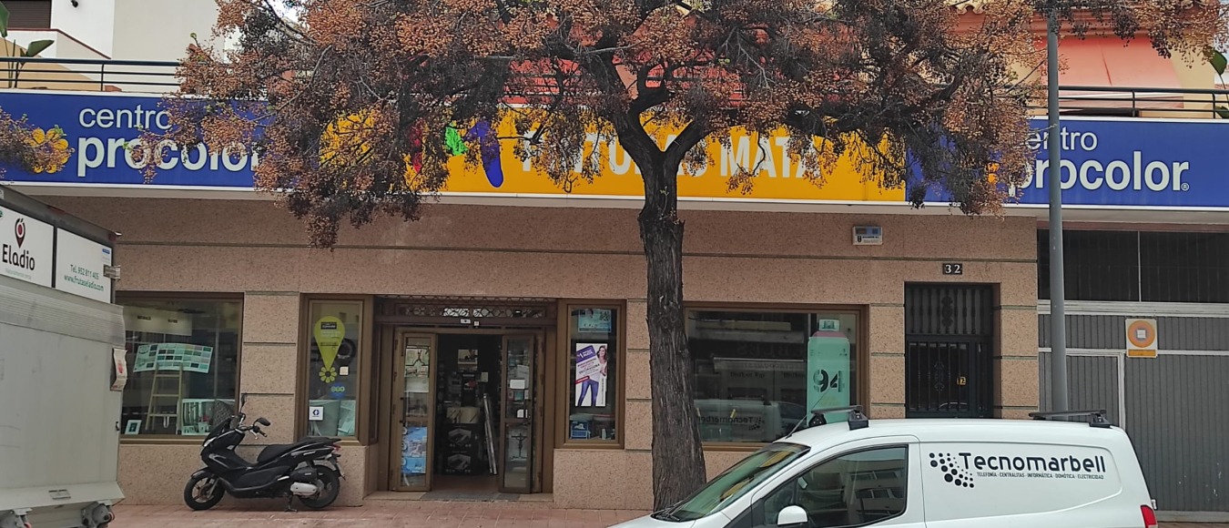 Exterior tienda Marbella Arias Velasco