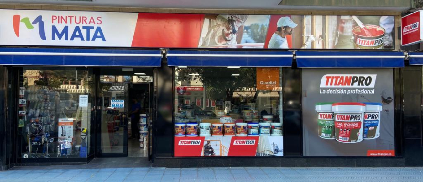 Exterior tienda Torre del Mar